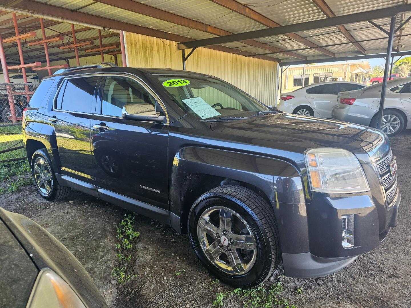 2013 GRAY GMC Terrain SLT2 FWD (2GKALWEK0D6) with an 2.4L L4 DOHC 16V FFV engine, 6-Speed Automatic transmission, located at 533 S Seven Points BLVD, Seven Points, TX, 75143, (430) 255-4030, 32.313999, -96.209351 - Photo#1